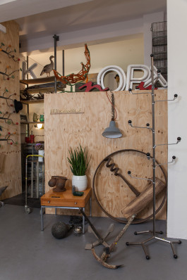 SILKE MAYER PHOTOGRAPHY.   interiors. design. objects