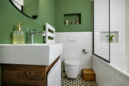  Badezimmer in einer Wohnimmobilie